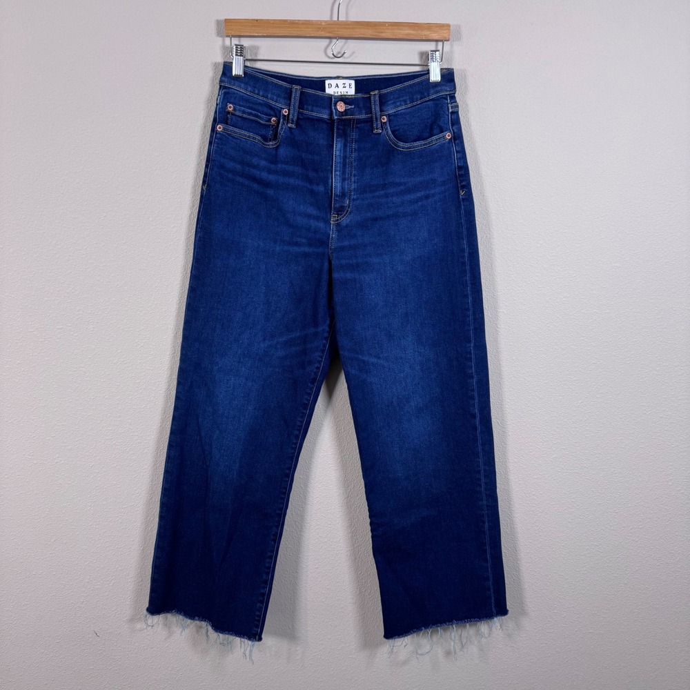 Daze Denim Hug High Rise Wide Leg Raw Hem Stretch Jeans Dark Wash Size 30